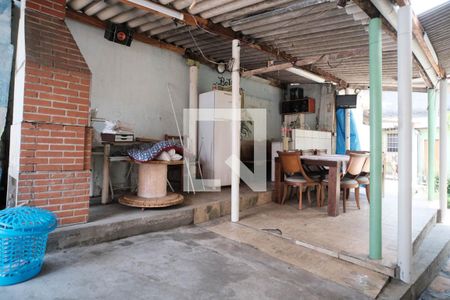 Área comum de casa à venda com 3 quartos, 250m² em Vila Paranagua, São Paulo