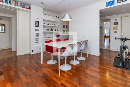 Sala de apartamento à venda com 3 quartos, 136m² em Perdizes, São Paulo
