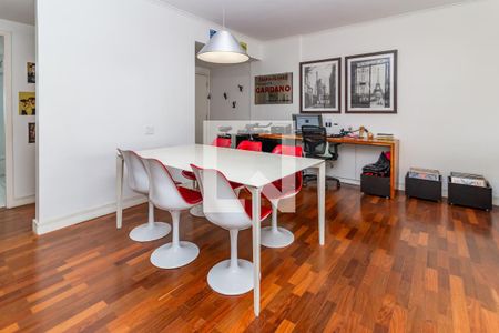 Sala de apartamento à venda com 3 quartos, 136m² em Perdizes, São Paulo