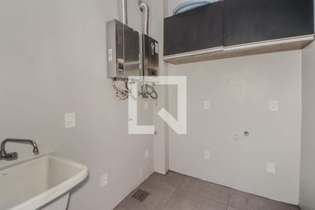 Área de Serviço de casa à venda com 4 quartos, 356m² em Navegantes, Porto Alegre
