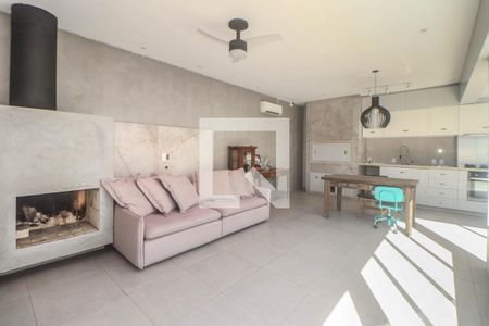 Cozinha de casa à venda com 4 quartos, 356m² em Navegantes, Porto Alegre