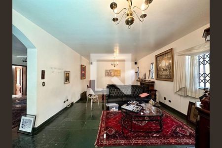 Casa à venda com 5 quartos, 900m² em Boaçava, São Paulo