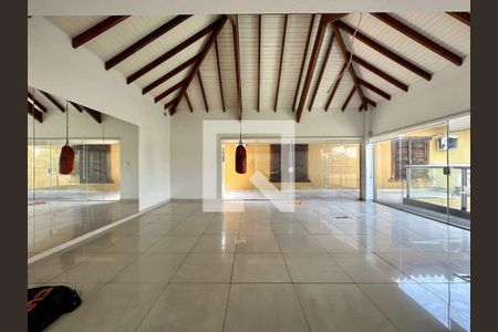 Casa à venda com 5 quartos, 900m² em Boaçava, São Paulo
