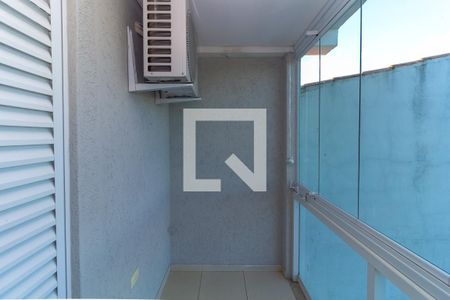 Sacada de casa para alugar com 3 quartos, 250m² em Vila Alpina, São Paulo