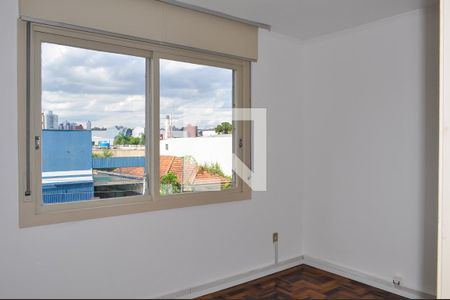Quarto 1 de apartamento para alugar com 2 quartos, 63m² em Partenon, Porto Alegre