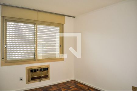 Quarto 2  de apartamento para alugar com 2 quartos, 63m² em Partenon, Porto Alegre