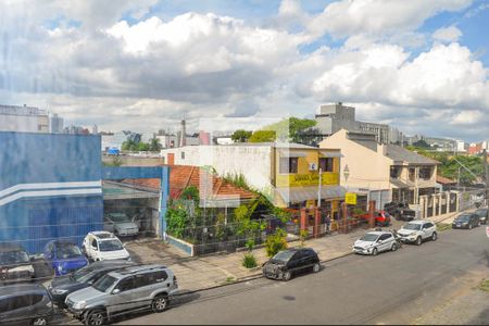 Quarto 1 - vista  de apartamento para alugar com 2 quartos, 63m² em Partenon, Porto Alegre