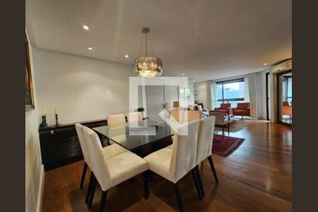 Apartamento à venda com 3 quartos, 161m² em Vila Uberabinha, São Paulo