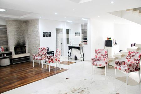 Sala de casa à venda com 4 quartos, 585m² em Vila Rosalia, Guarulhos
