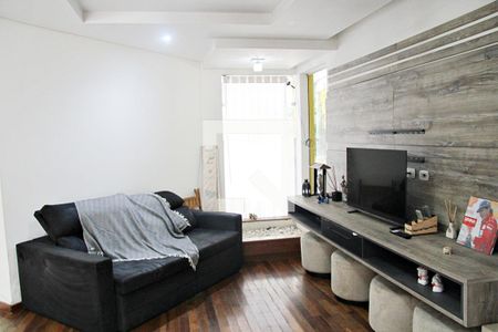 Sala de casa à venda com 4 quartos, 585m² em Vila Rosalia, Guarulhos
