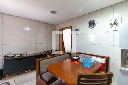 Cozinha de casa à venda com 3 quartos, 300m² em Partenon, Porto Alegre
