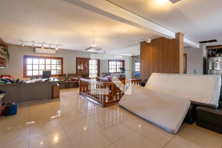 Espaço Gourmet de casa à venda com 3 quartos, 300m² em Partenon, Porto Alegre