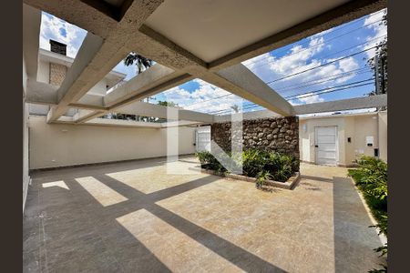 Garagem de casa à venda com 4 quartos, 430m² em Brooklin, São Paulo