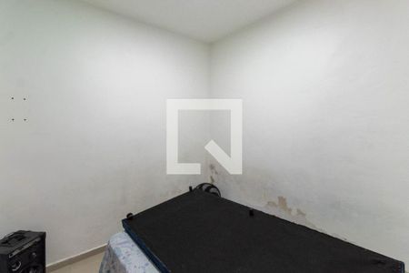 Quarto 2 de casa para alugar com 2 quartos, 54m² em Vila Ré, São Paulo