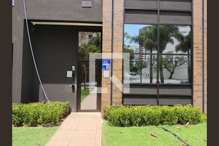 Fachada + Plaquinha de apartamento à venda com 1 quarto, 28m² em Vila Mariana, São Paulo