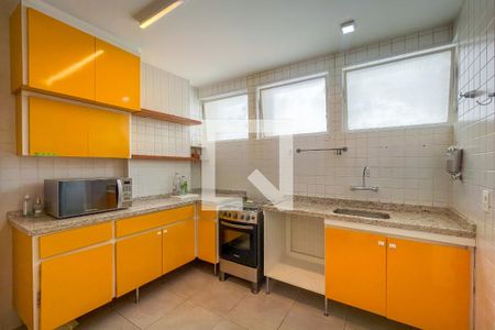 Cozinha de apartamento à venda com 2 quartos, 85m² em Jardim Paulista, São Paulo