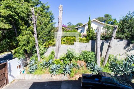 Vista da Suíte 2 de casa de condomínio para alugar com 2 quartos, 300m² em Vila de São Fernando, Cotia