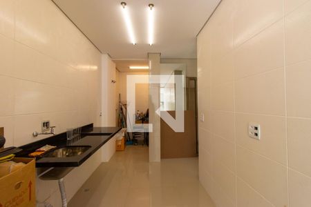 Área de Serviço de casa de condomínio para alugar com 2 quartos, 300m² em Vila de São Fernando, Cotia
