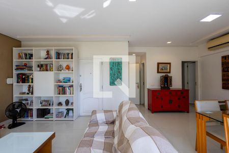 Sala de apartamento à venda com 3 quartos, 100m² em Tijuca, Rio de Janeiro