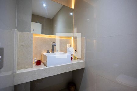 Lavabo de apartamento à venda com 3 quartos, 100m² em Tijuca, Rio de Janeiro
