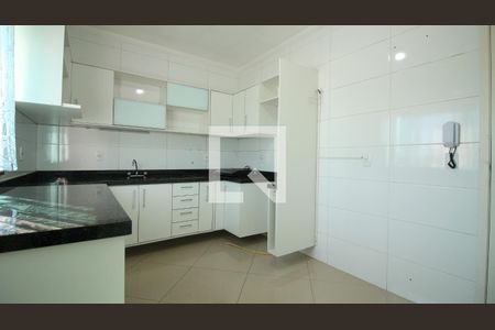 Cozinha de casa à venda com 3 quartos, 172m² em Chácara Mafalda, São Paulo