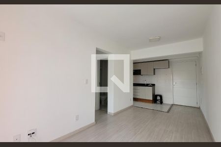 Sala de apartamento à venda com 2 quartos, 58m² em Vila Curuçá, Santo André