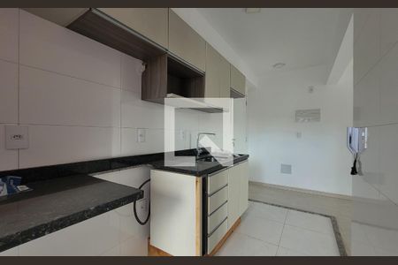 Cozinha de apartamento à venda com 2 quartos, 58m² em Vila Curuçá, Santo André
