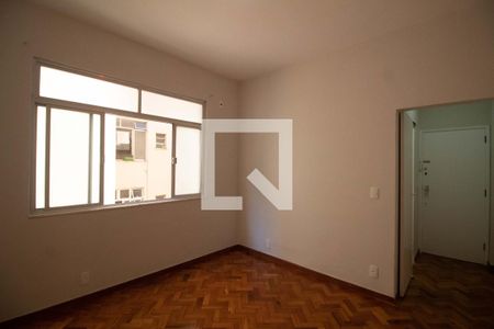 Sala de apartamento para alugar com 1 quarto, 47m² em Humaitá, Rio de Janeiro