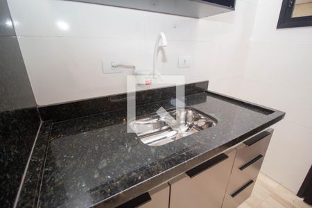 Sala/Cozinha de casa de condomínio para alugar com 1 quarto, 25m² em Jardim Monjolo, São Paulo