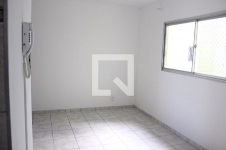Sala de apartamento para alugar com 2 quartos, 75m² em Caiçara, Guarulhos