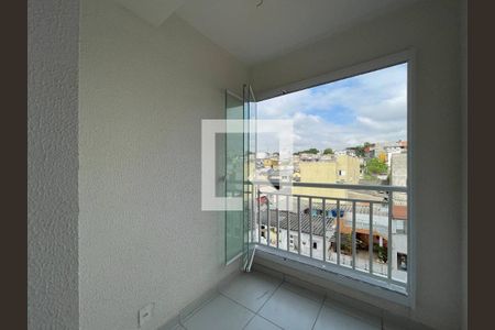 Varanda Sala e Cozinha  de apartamento à venda com 2 quartos, 31m² em Cidade Antônio Estêvão de Carvalho, São Paulo