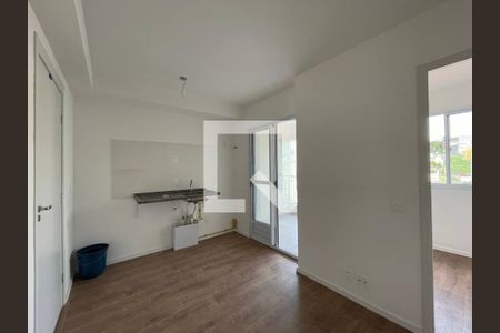 Sala e Cozinha  de apartamento à venda com 2 quartos, 31m² em Cidade Antônio Estêvão de Carvalho, São Paulo