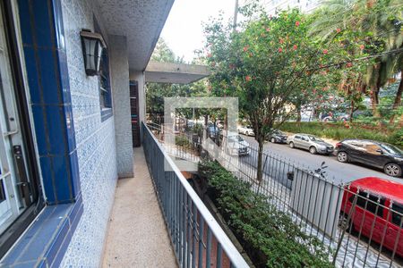 Fachada/Sala de apartamento à venda com 2 quartos, 70m² em Vila Mariana, São Paulo