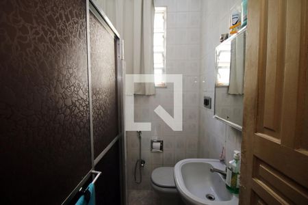 Banheiro de casa à venda com 2 quartos, 66m² em Irajá, Rio de Janeiro