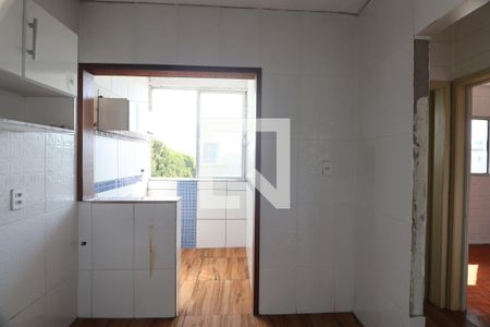 Cozinha de apartamento à venda com 2 quartos, 45m² em Guajuviras, Canoas