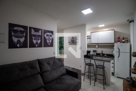 Sala de apartamento à venda com 2 quartos, 40m² em Parque Guarani, São Paulo