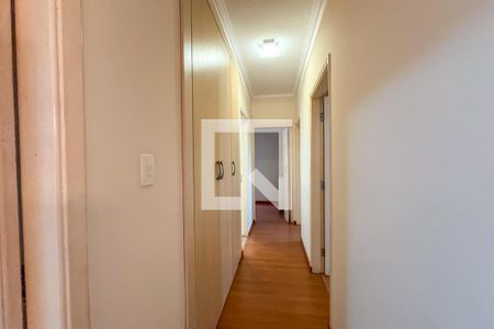Corredor de apartamento para alugar com 3 quartos, 120m² em Centro, São Bernardo do Campo