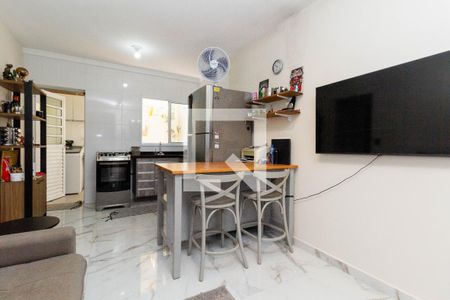 Sala e Cozinha de apartamento à venda com 2 quartos, 69m² em Vila Azevedo, São Paulo