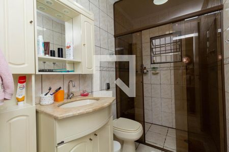 Banheiro 2 de casa à venda com 3 quartos, 177m² em Penha de França, São Paulo