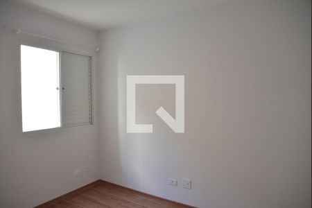 Quarto 2 de apartamento para alugar com 2 quartos, 50m² em Jardim Bela Vista, Santo André