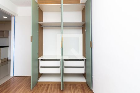 Quarto 1 de apartamento para alugar com 2 quartos, 37m² em Água Branca, São Paulo
