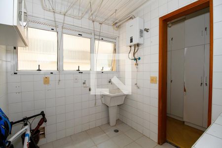 Área de Serviço de apartamento à venda com 3 quartos, 100m² em Pinheiros, São Paulo