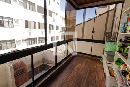 Sacada/Sala de apartamento à venda com 3 quartos, 152m² em Barra da Tijuca, Rio de Janeiro