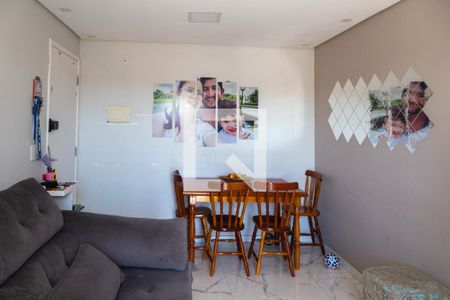 Sala de apartamento à venda com 2 quartos, 49m² em Jardim Rossi, Guarulhos