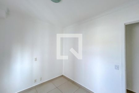 Quarto 1 de apartamento para alugar com 2 quartos, 53m² em Vila Carrão, São Paulo