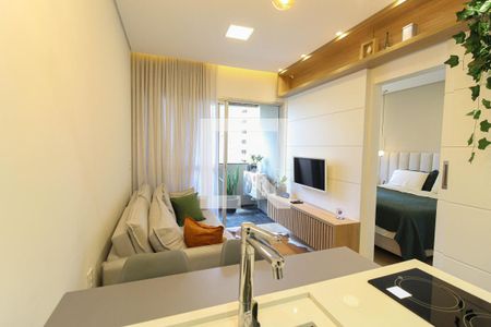 Sala/Cozinha de apartamento para alugar com 1 quarto, 35m² em Moema, São Paulo