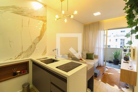 Sala/Cozinha de apartamento para alugar com 1 quarto, 35m² em Moema, São Paulo