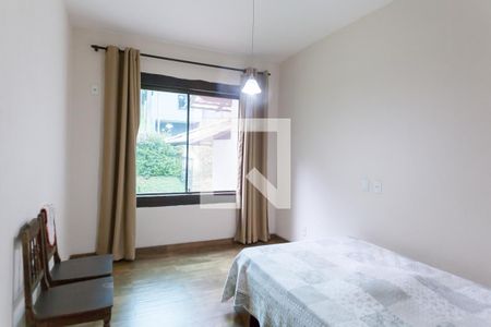 semi suite 1 de casa de condomínio à venda com 3 quartos, 250m² em Palhano, Brumadinho