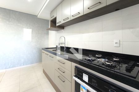 Cozinha de apartamento à venda com 2 quartos, 62m² em Jardim Colonia, Jundiaí