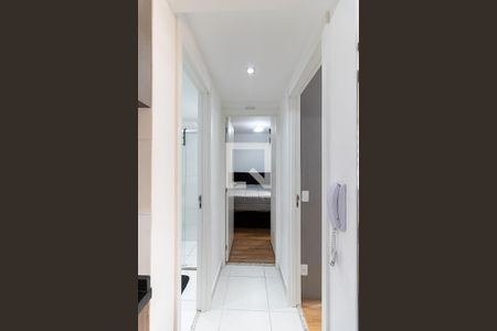 Corredor de apartamento à venda com 2 quartos, 33m² em Parque Fongaro, São Paulo